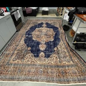 Nola Blue Persian Style Area Rug 9'x12